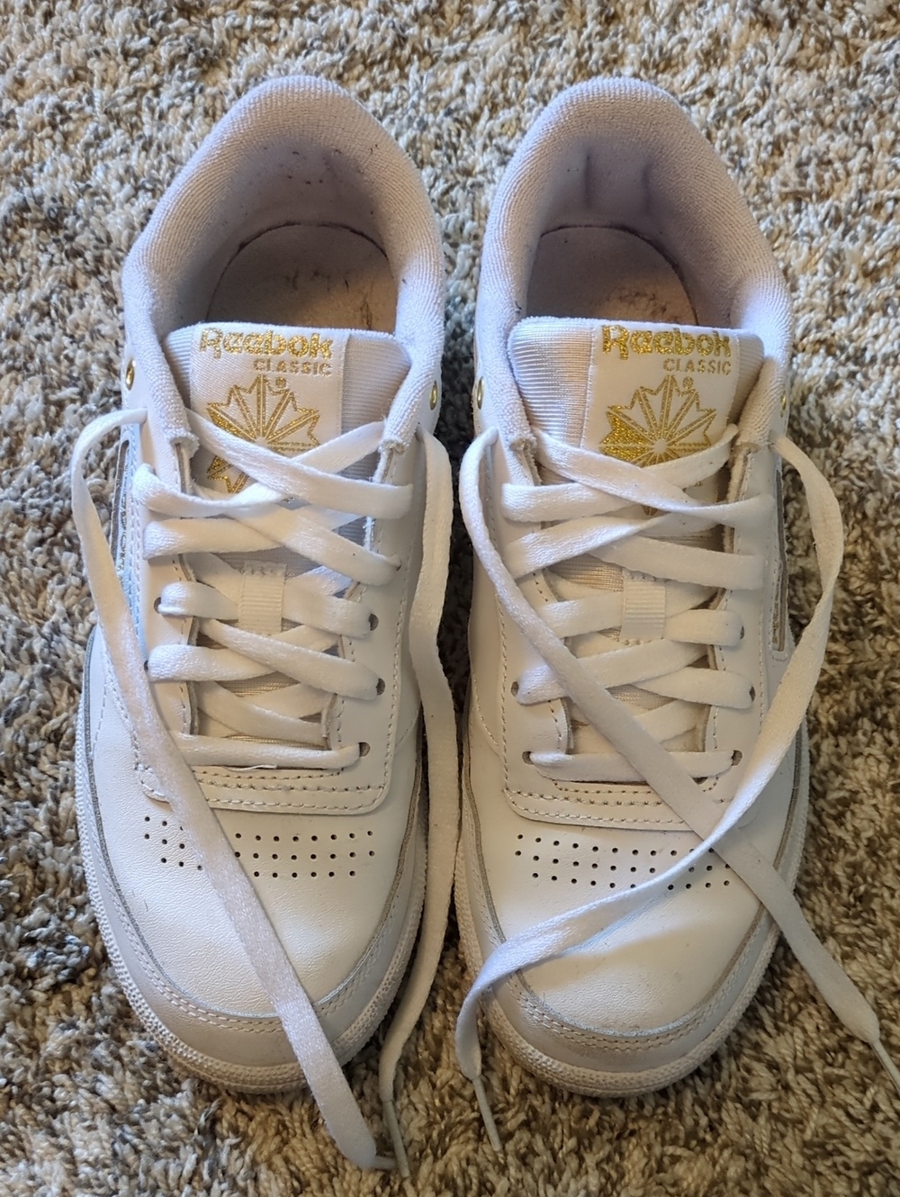 Reebok Sneakers
